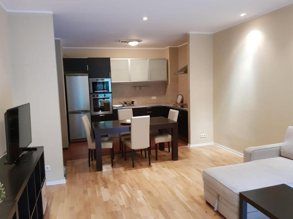 Apartmentsbnb828 Брашов Экстерьер фото